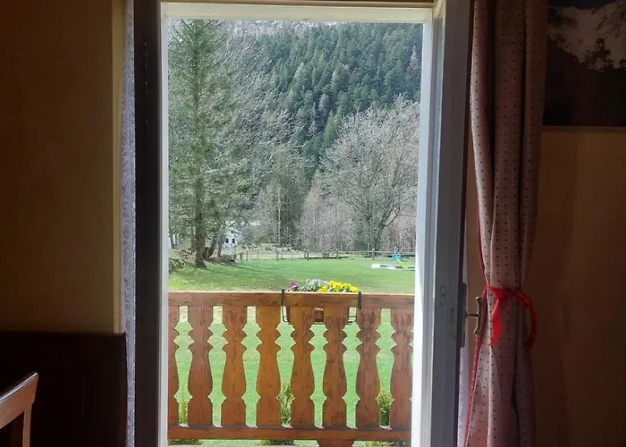 Stella Alpina Vacation Apartment Macugnaga